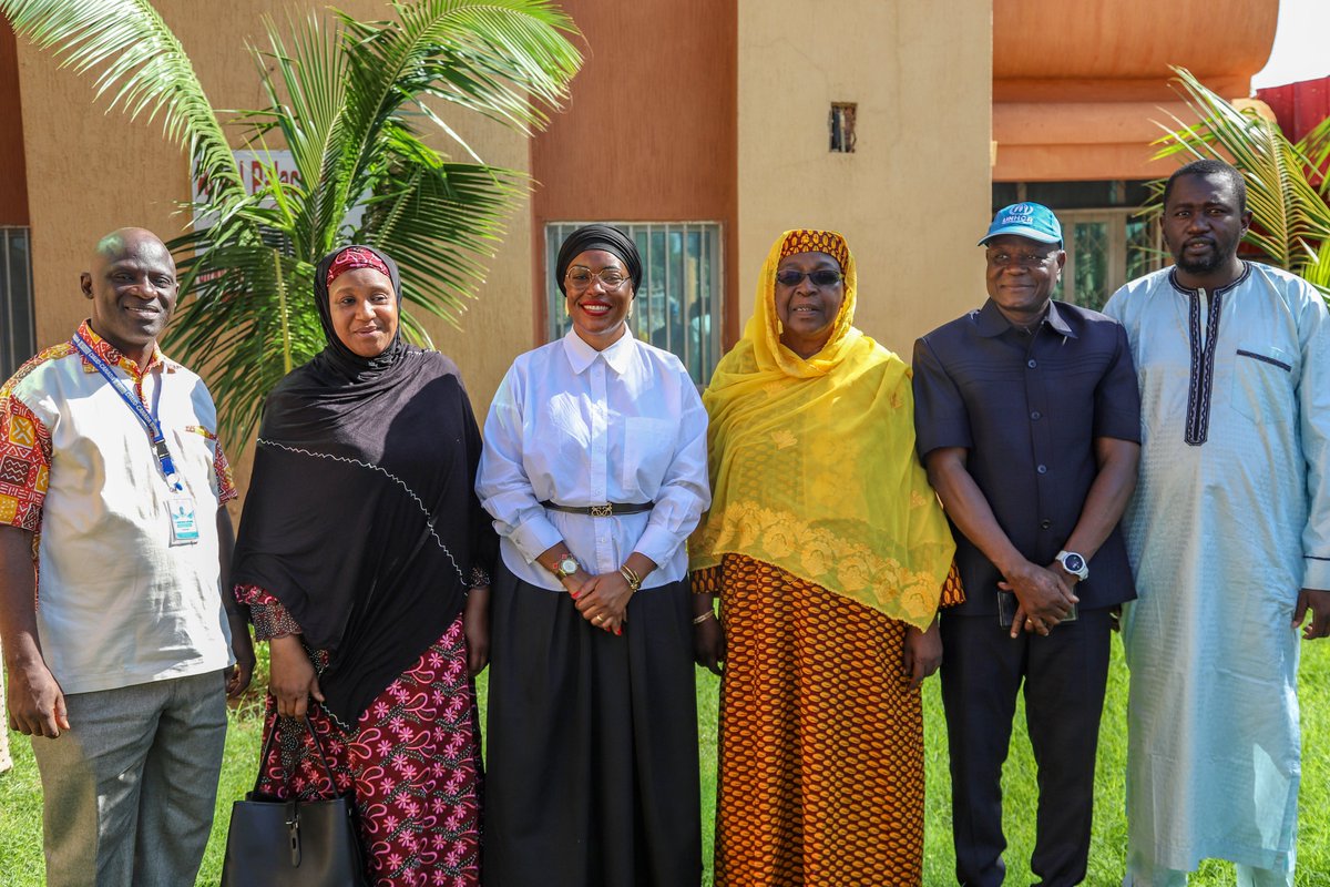 UNHCRNiger's tweet photo. 📍 Niamey, le Ministère de la Justice et des Droits de l'Homme via l'Agence Nationale de l'Assistance Juridique et Judiciaire ANAJJ, avec l’appui du HCR, forme 30 animateurs des Bureaux d'Assistance Juridique et Judiciaire (BAJJ) ⚖️.

 (1/2) https://t.co/zdXry651Oh