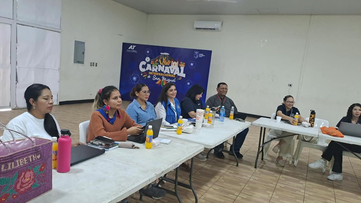 PDDHElSalvador's tweet photo. A través de #TrabjoConjunto que impulsa #ProcuradoraDDHH @RaqueldeGuevara, #PDDHSanMiguel participó en reunión del Comité Municipal para la Prevención de la Violencia de #SanMiguelCentro, asistieron: @ISDEMU , @PGR_SV , #USCRI, @SaludSV, @fundasilsv, @EducoSV, entre otras. https://t.co/KxPFNT6pid