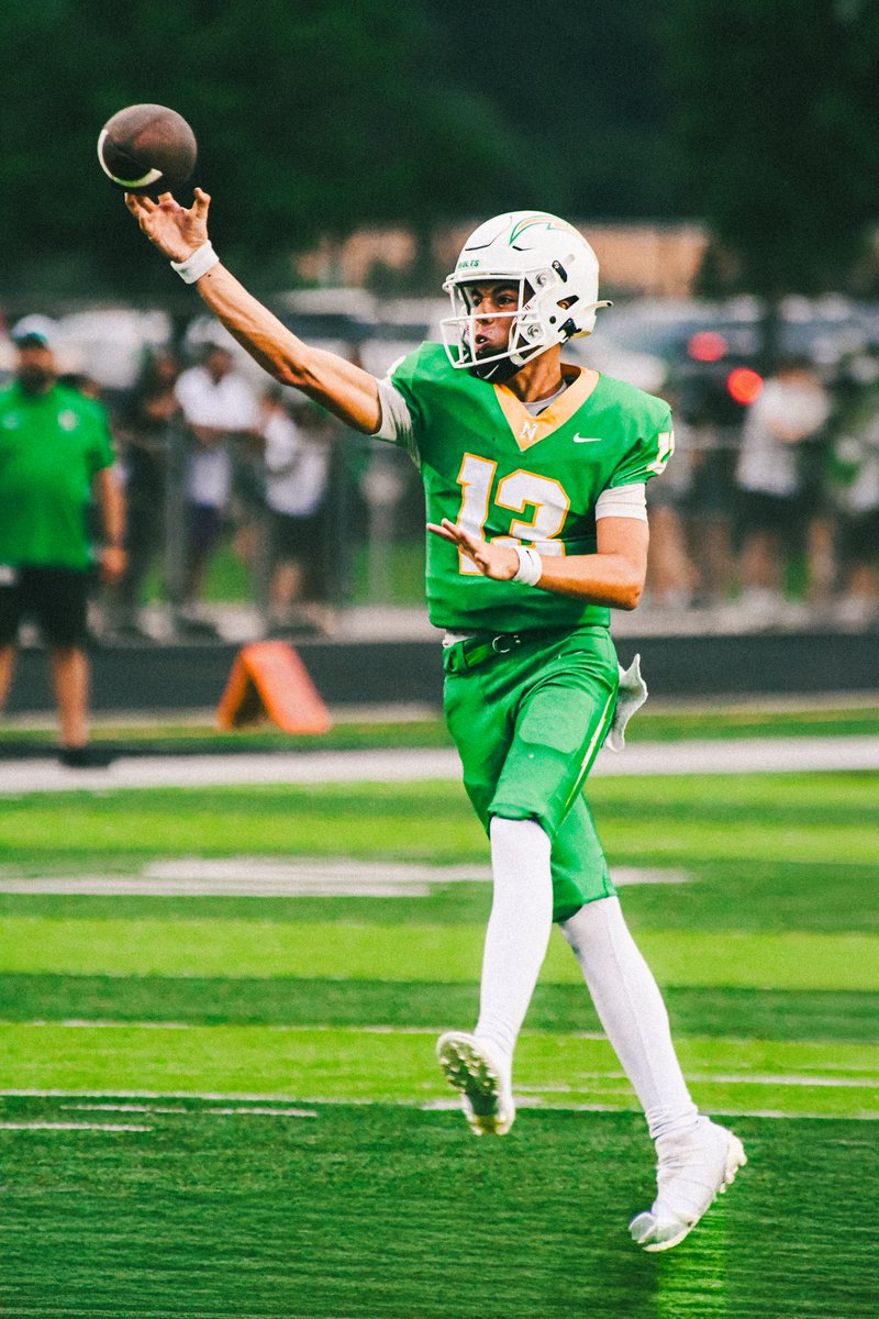 cswaffshots's tweet photo. 📸 CSwaff Shots

Covering high school football across the Miami Valley.

🏈 Live game updates
📸 Sideline photography
🎥 Game-day content

Follow along all season. https://t.co/YfwdhaINyZ