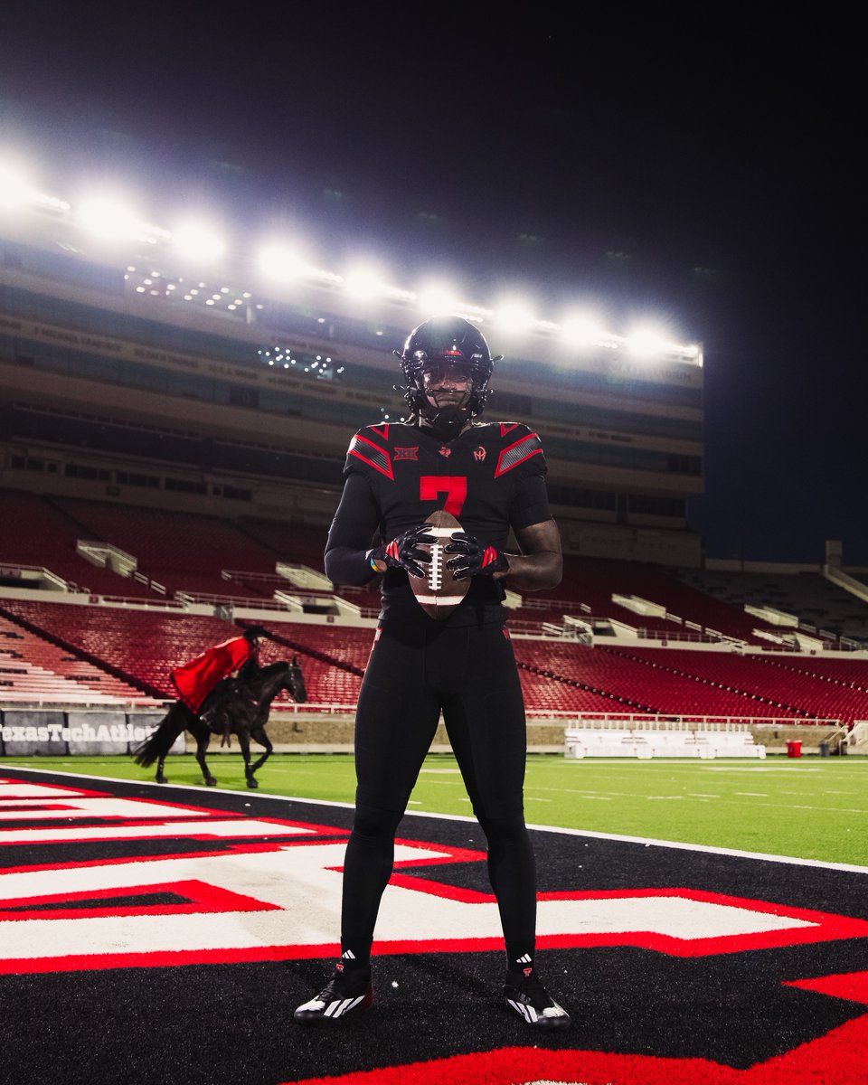 TexasTechFB's tweet photo. The @PatrickMahomes "Let's Ride" uniform 🐴

Debuting 9•18•26

#WreckEm x @adidasFballUS https://t.co/g3aM4pPrlU