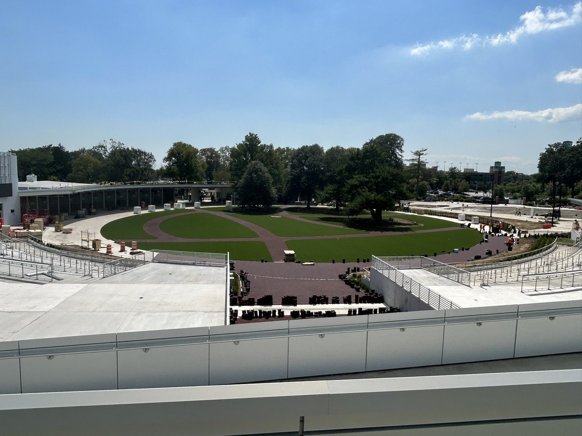 skyscraper6193's tweet photo. It’s been a whirlwind of activity in Elmont for the past 23 months. 1 month to go before the grand opening of this incredible facility. the project of a lifetime for myself !! Let the races begin !! https://t.co/ZKQk20yheW