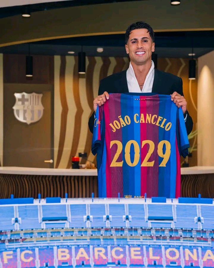 PrinceZowey's tweet photo. “I’d won titles in my career before, but the ones I won with Barça were different. I’m going to give my all for this club to keep winning.” - João Cancelo https://t.co/OxQMrmDw80