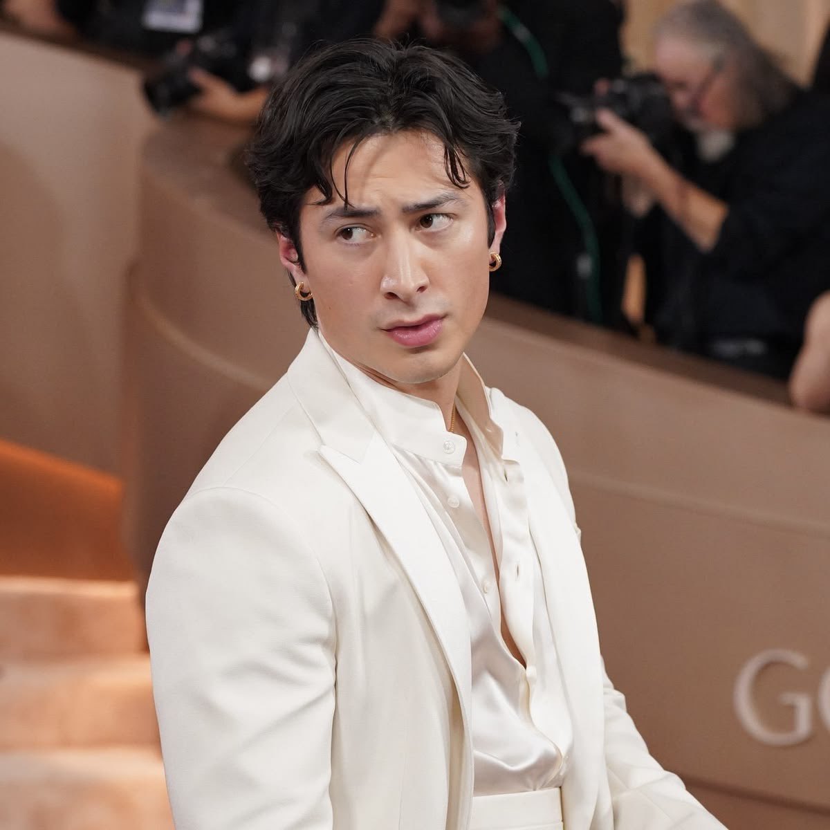 shilyabee's tweet photo. golden globes hudson hala seni dusunuyorum https://t.co/vZTx2lSXe3