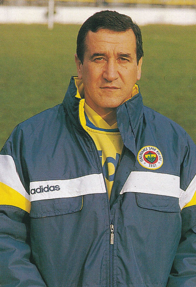 alexsithole's tweet photo. I look at the Kaizer Chiefs DDC generation of Duba, Zwane, Radebe, Mdu, Blom, Ngezana, Puso, Mdaka, Vilakazi just to name a few and I’m thinking, Carlos Alberto Parreira with Ted Dimitru 🕊️just to name a few deserve their flowers for planting a seed that bridged the gap between amateur ranks to professional. Those players transitioned from boys to young men and they doing well for themselves all thanks to the development structure we now have in the country.