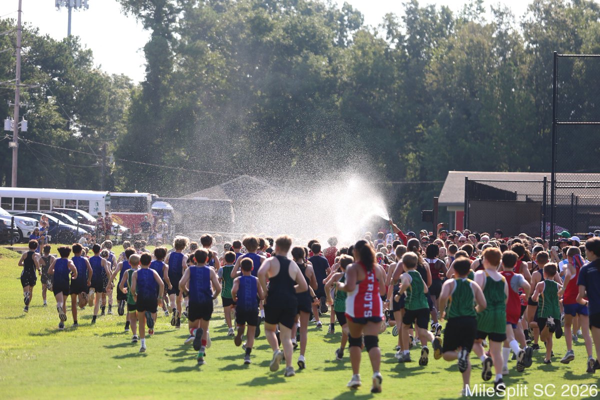 MSCarolinas_'s tweet photo. SC CC Hot Weather Poll: When Are You Having CC Practice? https://t.co/ctmxX5tAjN #sctweets #scwx #milesplit https://t.co/swQyfslS6b