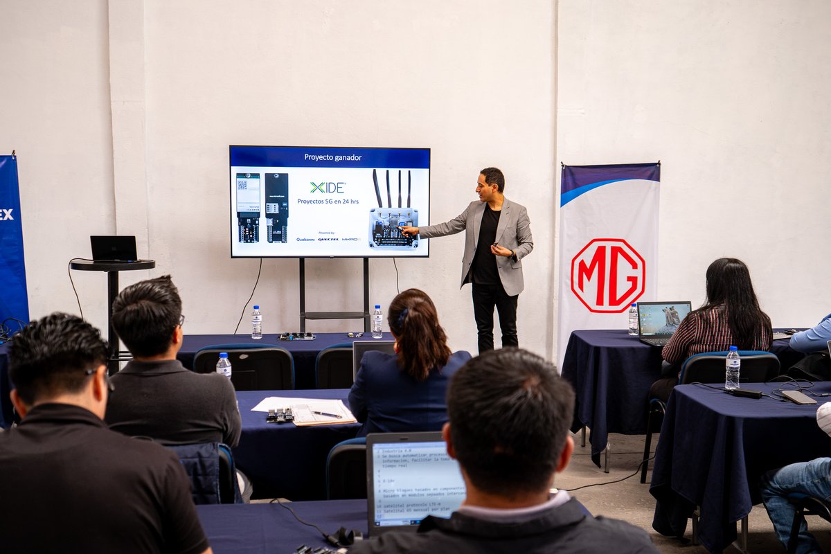 MICROSIDE_MX's tweet photo. 🚀 La semana pasada estuvimos presentes en COMPARMEX Tlaxcala e impartimos un workshop de #XIDEIoT para empresas, además de presentar #PlanetDebug de @mikroel mediante ecosistemas reales de hardware.
#Microside #Industria40 #IoT https://t.co/lqbXCXcOb5