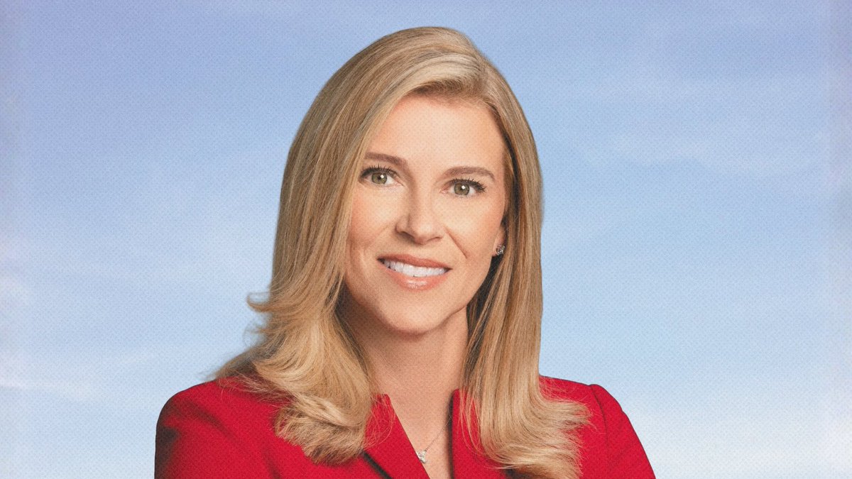 new_poli's tweet photo. This week, Ret. Army Brigadier General @LeelaJGray's 30-year military record propelled her past the primary field, setting up a general election fight against Rep. Anna Paulina Luna in one of the country's most closely watched swing districts, #FL13. https://t.co/cuG0fRqQNd