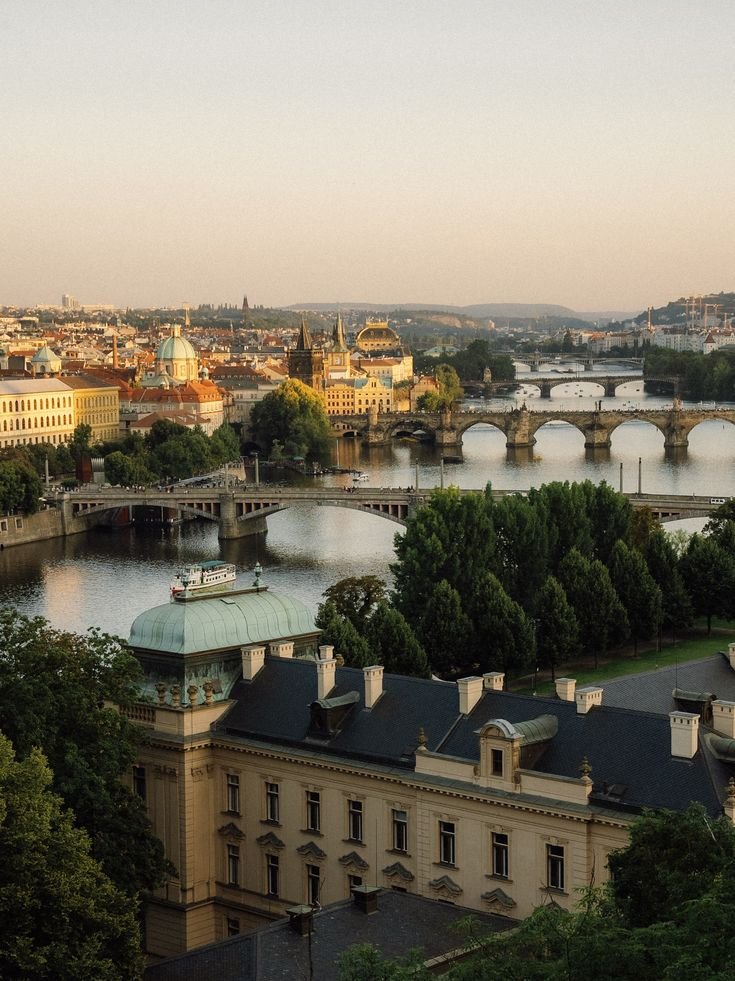 onllycutestuff's tweet photo. Prague https://t.co/BxwsDQF2Pq