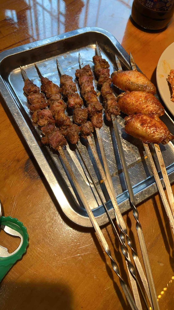 MLahetta's tweet photo. Craving late-night joy This crispy skewered grilled meat is the perfect roadside treat! https://t.co/QgFLWenig1