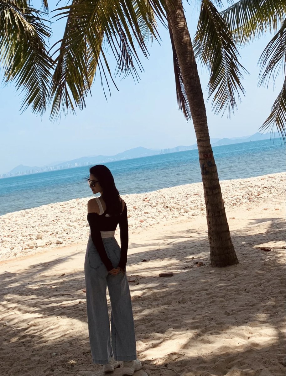 danieldenia1997's tweet photo. Let yourself feel good and amazed by the beautiful scenery and works of art. https://t.co/THMbtX5ZNt