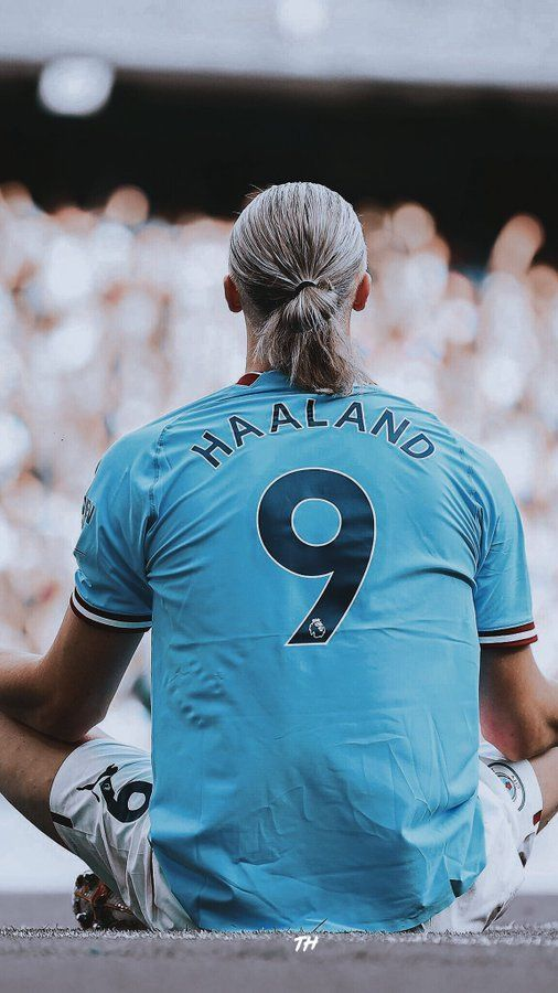 GoalsXtra's tweet photo. 🔝 Erling Haaland is the absolute favorite to win the Premier League top scorer title in the new season according to @PolymarketSport .

Name a player who could rival Haaland. ⏬📝 https://t.co/W6ob9NGFGR