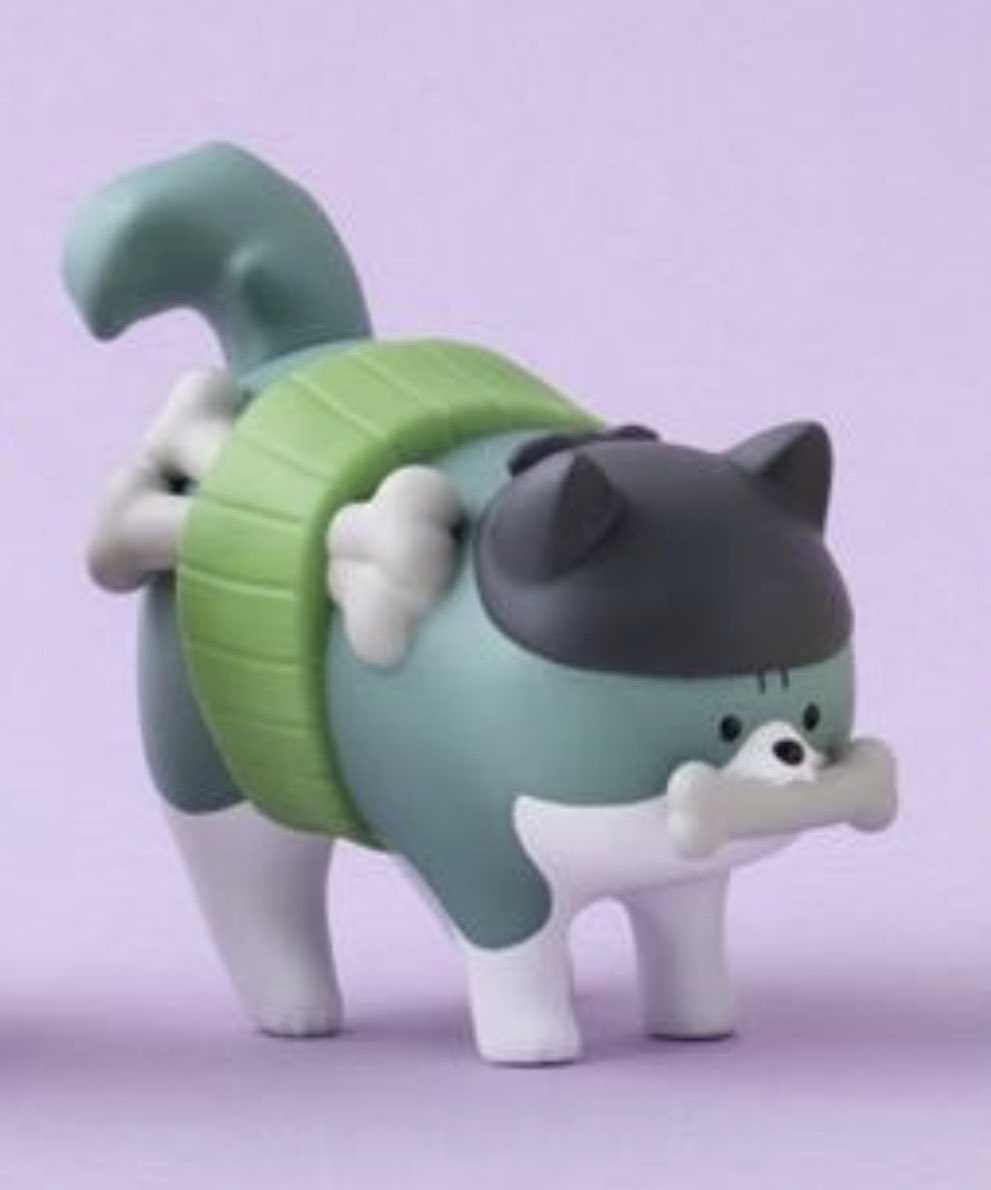 zoIuz's tweet photo. kitty zoro with 3 fish instead of swords and puppy zoro with 3 bones instead of swords 😭😭😭 https://t.co/MVCkEkCucj
