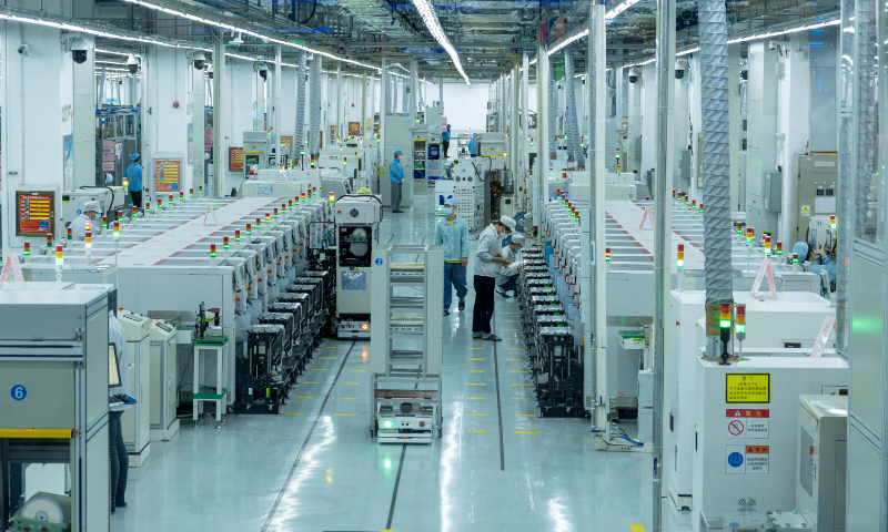 globaltimesnews's tweet photo. With #Apple’s autumn launch event approaching, contract manufacturer #Foxconn is rolling out a large-scale urgent recruitment campaign in China. Since mid-August, Foxconn’s core plants in Zhengzhou, Shenzhen, Nanning and other cities have successively started emergency hiring, to meet production capacity for the Apple iPhone 18 Pro series as well as the company’s first foldable phone (expected to be named iPhone Ultra after launch), according to media reports. https://t.co/SOFXqcjGM8