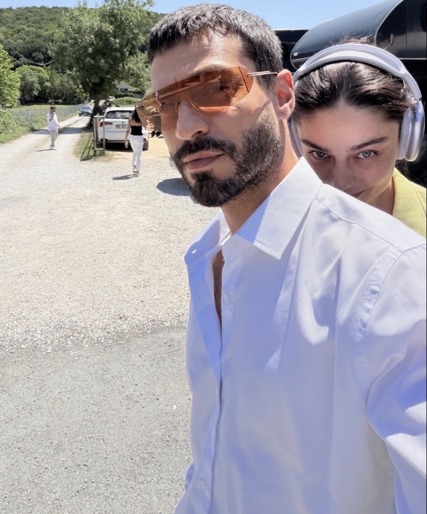 mertensdottir's tweet photo. @defkadetkinlik mavişim mavilendim kapına kilitlendim

ShowdaMuhtemel AşkVar https://t.co/evaQJOeA7Y