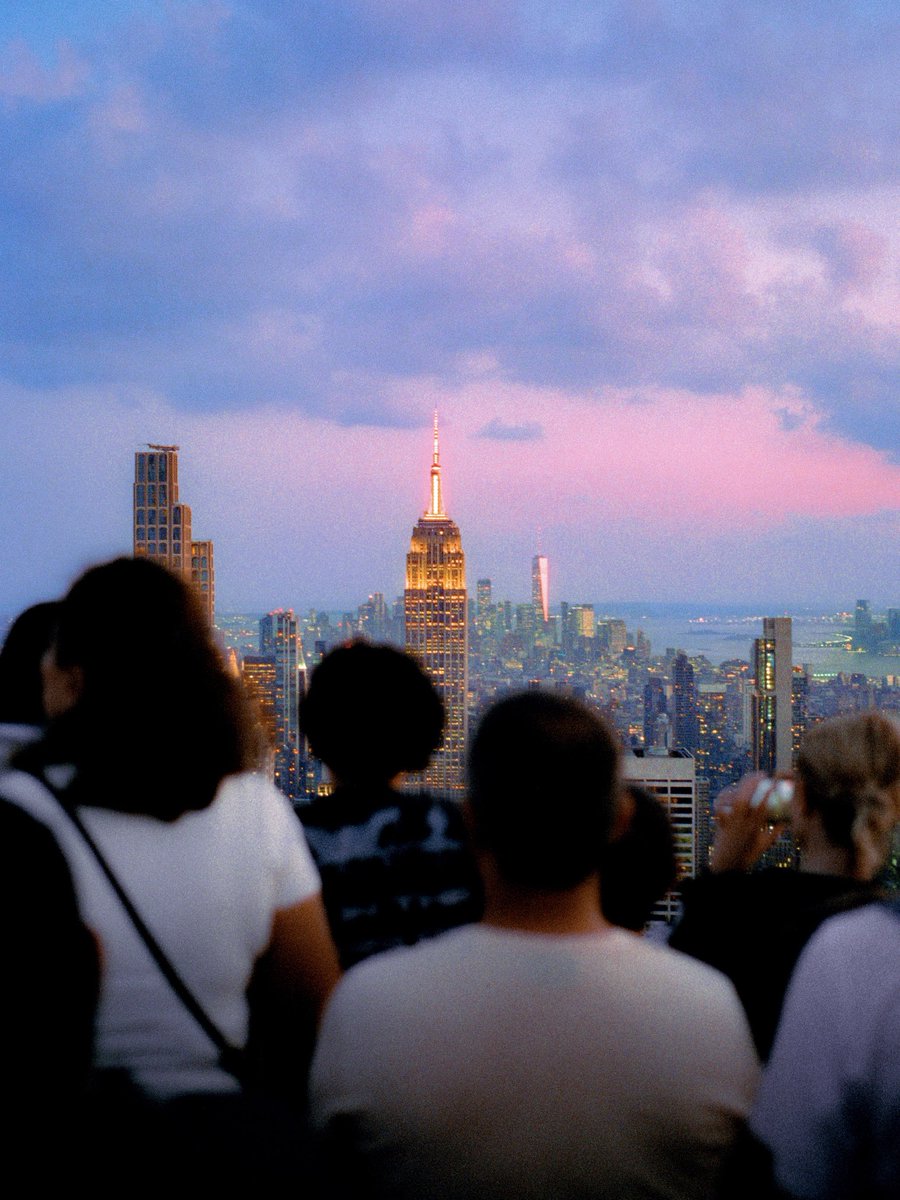 AlexKittoe's tweet photo. Nights in New York 🎞️ https://t.co/NxQkOrYSyK