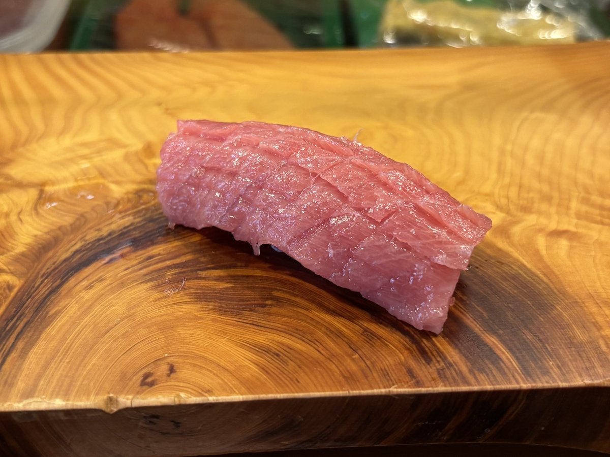 kamesama20101's tweet photo. 寿司で優勝してきた🍣 https://t.co/OxT7aXvXe1