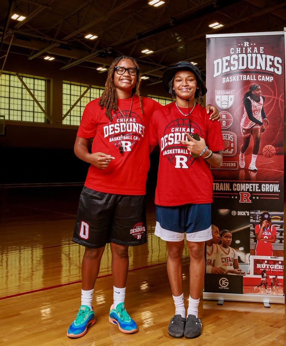 MADYSON12PARKER's tweet photo. Thanks for the invite to your camp @2026_chikaedez . Had fun! Good luck in your season. #classof2028
#Madysonparker https://t.co/ghxuCqzDBg
