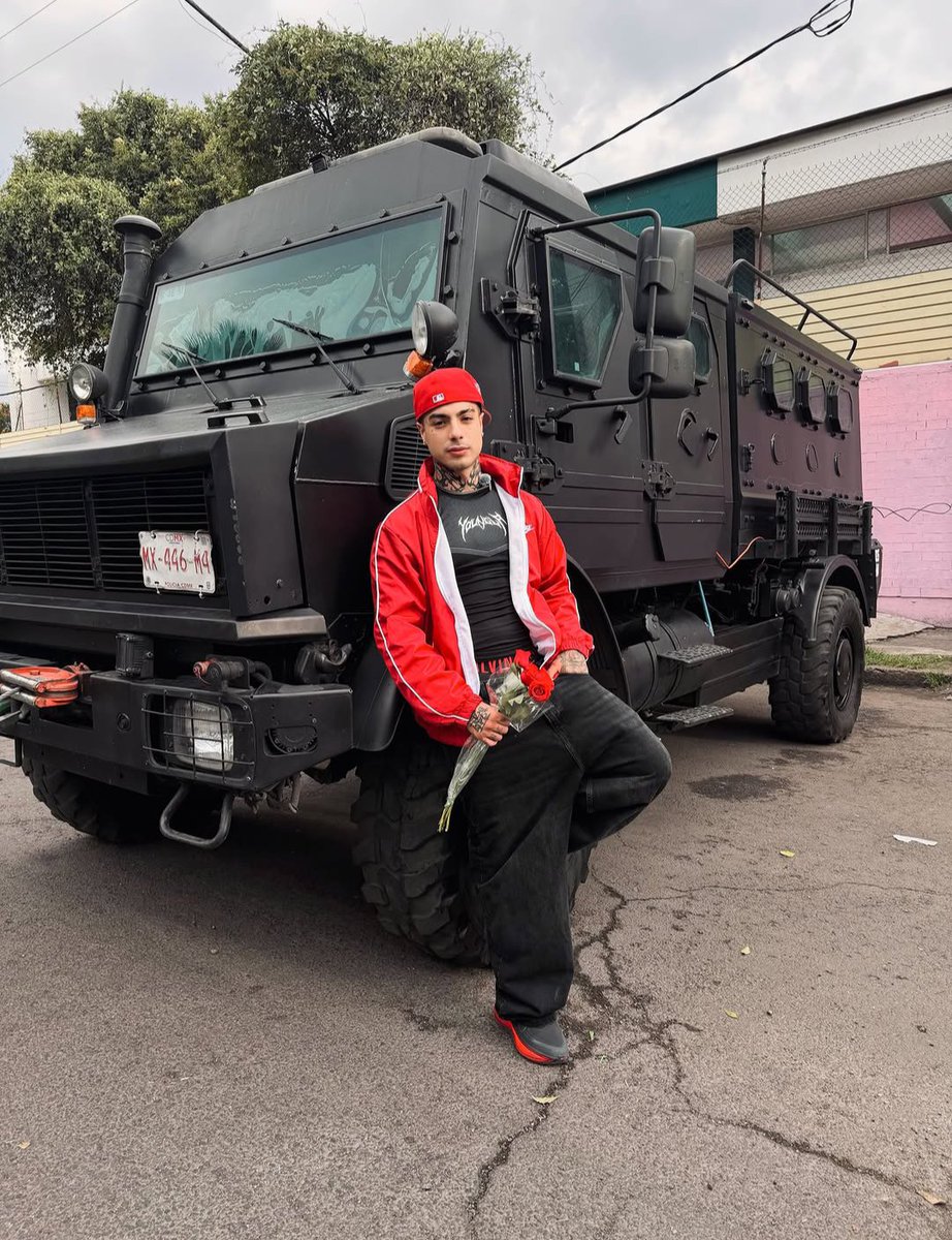 anani2330's tweet photo. @NathalyMezaTor1 SU AUTENTICIDAD E HUMILDAD HACEN DE EL UN SER UNICO. SIEMPRE APOYANDOTE.

EN ALTA X NAIM DARRECHI

 #NaimDarrechi https://t.co/xDAlfTSXHk