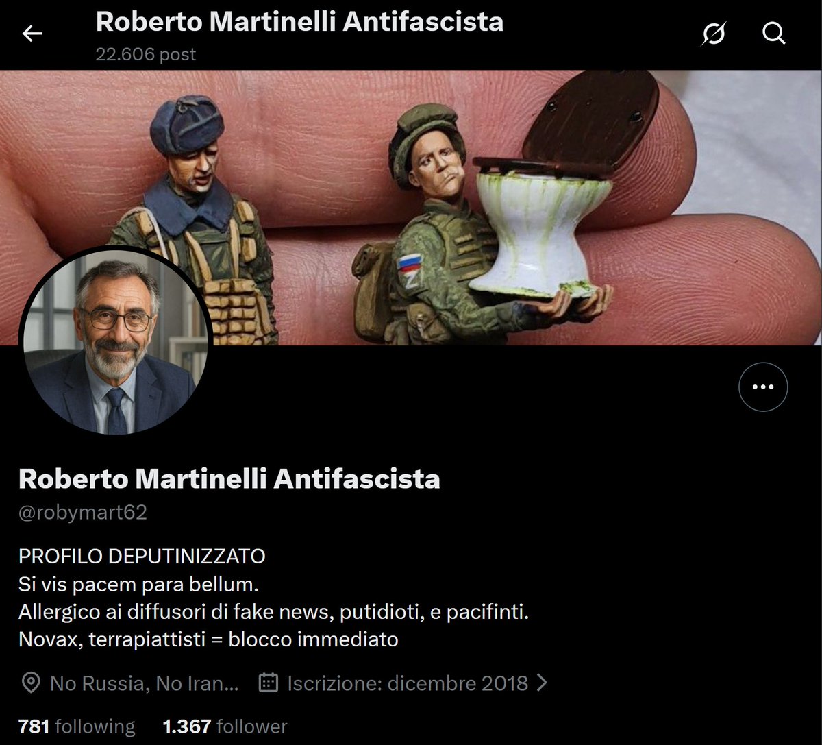 Maksimo75's tweet photo. Questo genio mi ha bloccato... oramai i zelenkini sono diventati peggio dei no vax... @robymart62 snobbato anche da #Telese... tanta roba... https://t.co/VhQ0zoLmMd