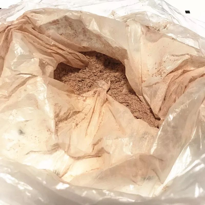 ddbean19's tweet photo. Sharing my favorite crispy strawberry rice crackers with friends today! These sweet, crunchy bites hit different https://t.co/jkswq3X3i5