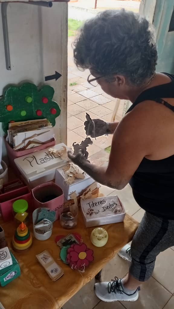 dgeprimerabat's tweet photo. Trabajo en la reparación de las áreas de juego para recibir a nuestros educancandos este curso 2026-2027.
#PrimeraInfancia
#EducaciónBatabanó 
#Mayabeque https://t.co/aBRc7UXuJb
