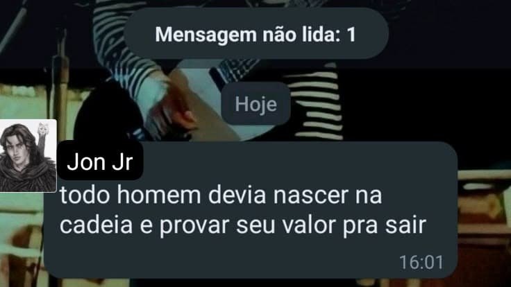 AcervoJonSnow's tweet photo. No grupo da família https://t.co/QzfucdTsOc