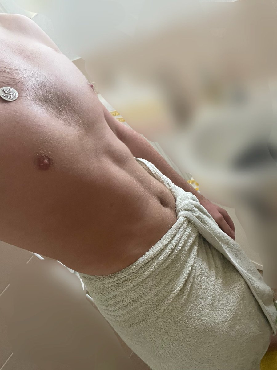 Jerryca85418041's tweet photo. Every one add the new Snapchat #bisnapchat #bi #gay #discreet https://t.co/euFi1DCyxK