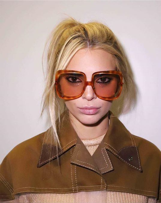 archivekend's tweet photo. blonde kenny for fendi 2019 https://t.co/SLMhkGcMJJ