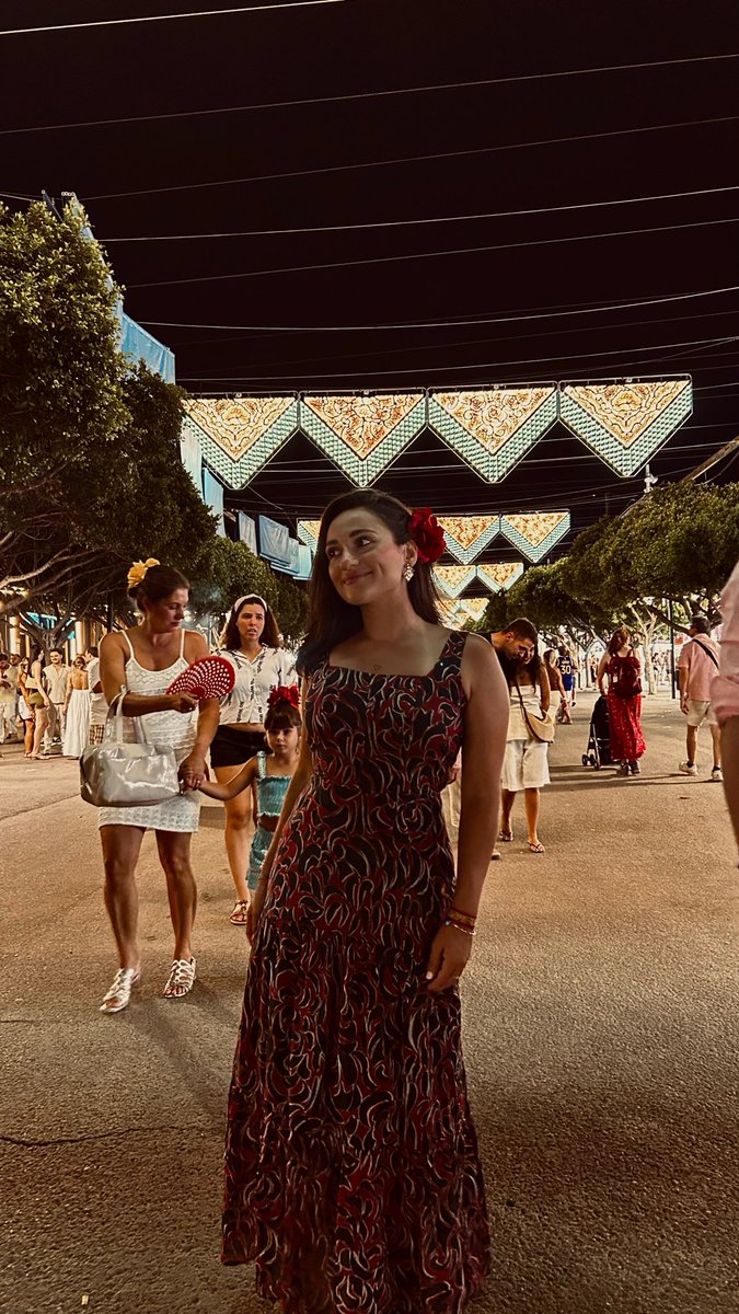 lauradh18's tweet photo. El arte del sur 💃🏽✨ https://t.co/6spBvutcOx