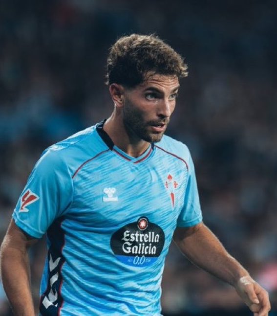 theMadridZone's tweet photo. 🚨 JUST IN: Nottingham Forest are interested in Celta’s Javi Rueda. 

His release clause is over €30 MILLION. 

Real Madrid will get 50% of the transfer fee. https://t.co/OCL1mUWFP7