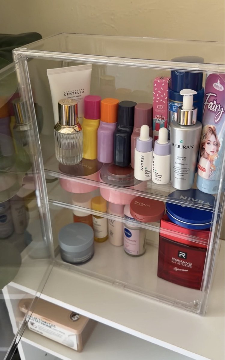puteriiAlia's tweet photo. Akhirrrrnyaaaa no more barang bersepah sepahhh . Jumpa juga storage yang cantik macam ni 🙌🏻 https://t.co/jQaaToe0Z6
