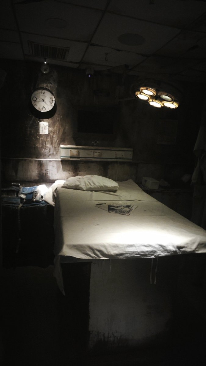 RickyBenzus's tweet photo. Locked in a room with only a riddle, a broken clock and a faint keyhole—can you escape in 60 mins  #EscapeRoomChallenge， https://t.co/5EXxvukcSd