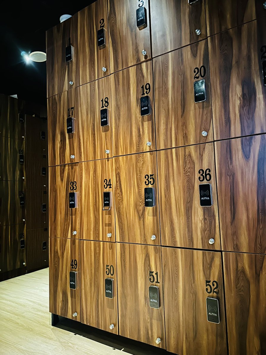 Jumboforyou's tweet photo. @massage_alpha Main branch is the perfect go-to for “me” time. The ambiance is good for relaxation and I enjoyed all the spacious and clean ammenities (steam, sauna, shower etc). They have massage options for your relaxation needs plus the staff are welcoming  and attentive! ⭐️👌 https://t.co/8BJ1O04b5O