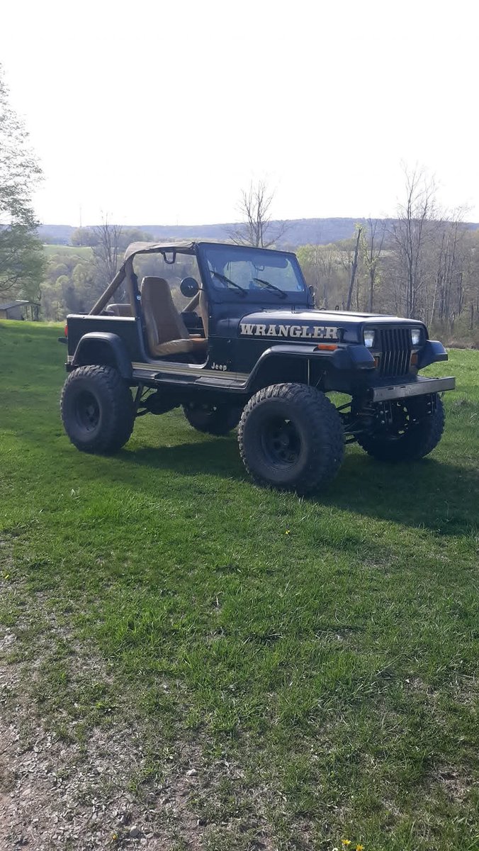 Hardknocks1963's tweet photo. 88 Jeep rebuild. https://t.co/giM4YJXel0