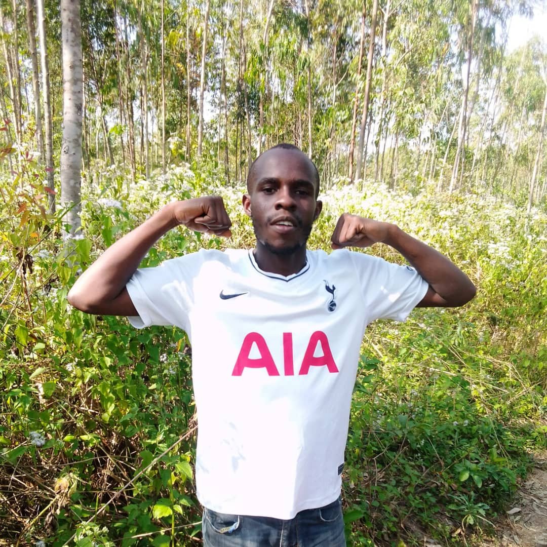 UgandaSpurs's tweet photo. Introducing to you one of our own, Eddie Adriko. #UgandaSpurs OSC legacy number #127. It's a great privilege to have you in the family, brother. #SpursOSC #COYS #THFC #ToDareIsToDo 🤍🇺🇬 https://t.co/qK13CyhaTV