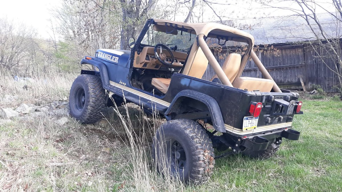 Hardknocks1963's tweet photo. 88 Jeep rebuild. https://t.co/giM4YJXel0
