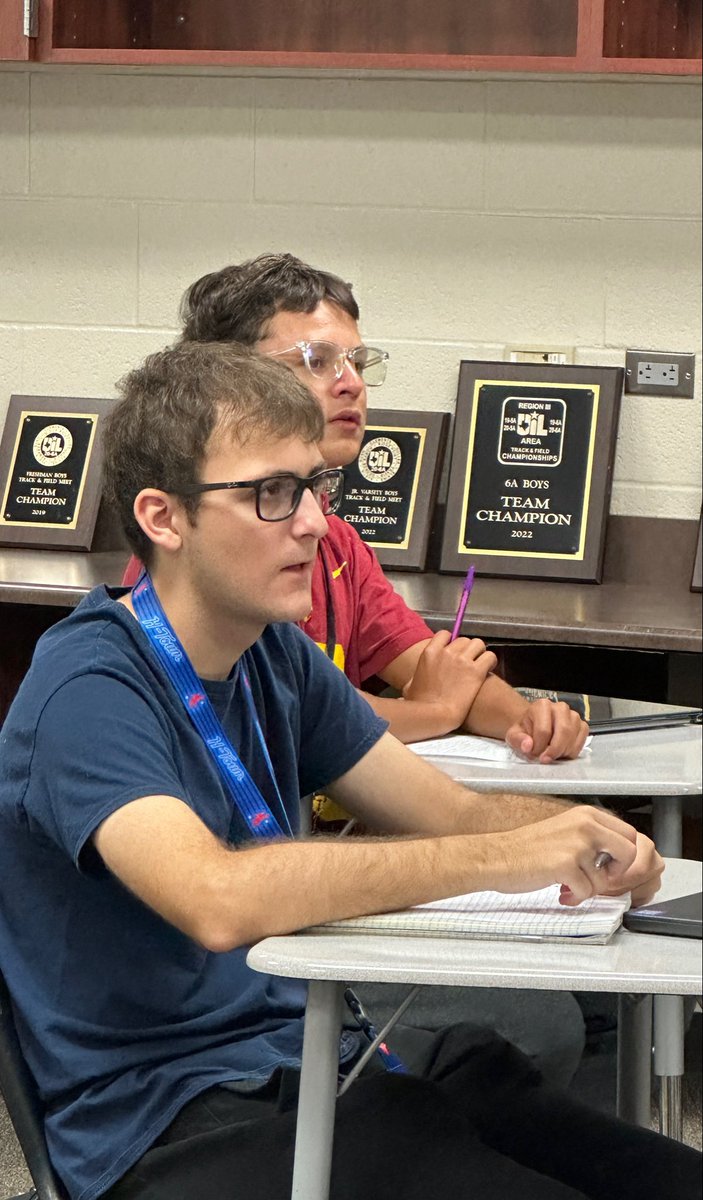 RGAPMobileLive's tweet photo. @RPHS_Panthers10 @RPHSBiology @FBISDscience @FortBendISD @FBISD_CTE @RPHS_EnglishLit @RP_AVID @PhysicsRphs @RPHS_ASL @Rphs_World @FBISDworldlang @ProfeBrachoHill @RPHS_FB π―#ALLIn26 π―: #InteractiveTeacher Mr. Malbrough (8th year @RPHS_Panthers10)
teaches Professional Communications (Speech). He is energetic, enthusiastic, and loves teaching and Ss! He is also a coach! #Innovative, #Intentional & #Inclusive! @RPHS_Panthers10 @RPHS_FB https://t.co/VVkU8jtplw