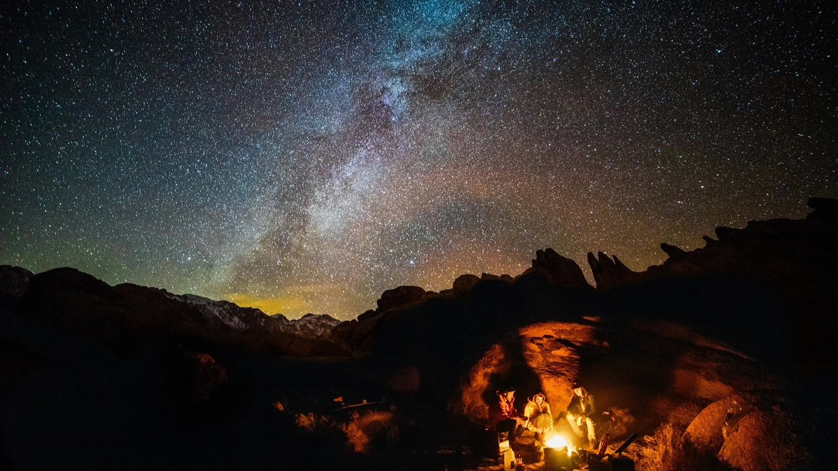 Neyda4nik_'s tweet photo. Just wrapped the coziest night under the stars—campfire s’mores, fresh pine air, and no city lights to ruin the view. 10/10 would do this again tomorrow! https://t.co/H7kNyMabaF