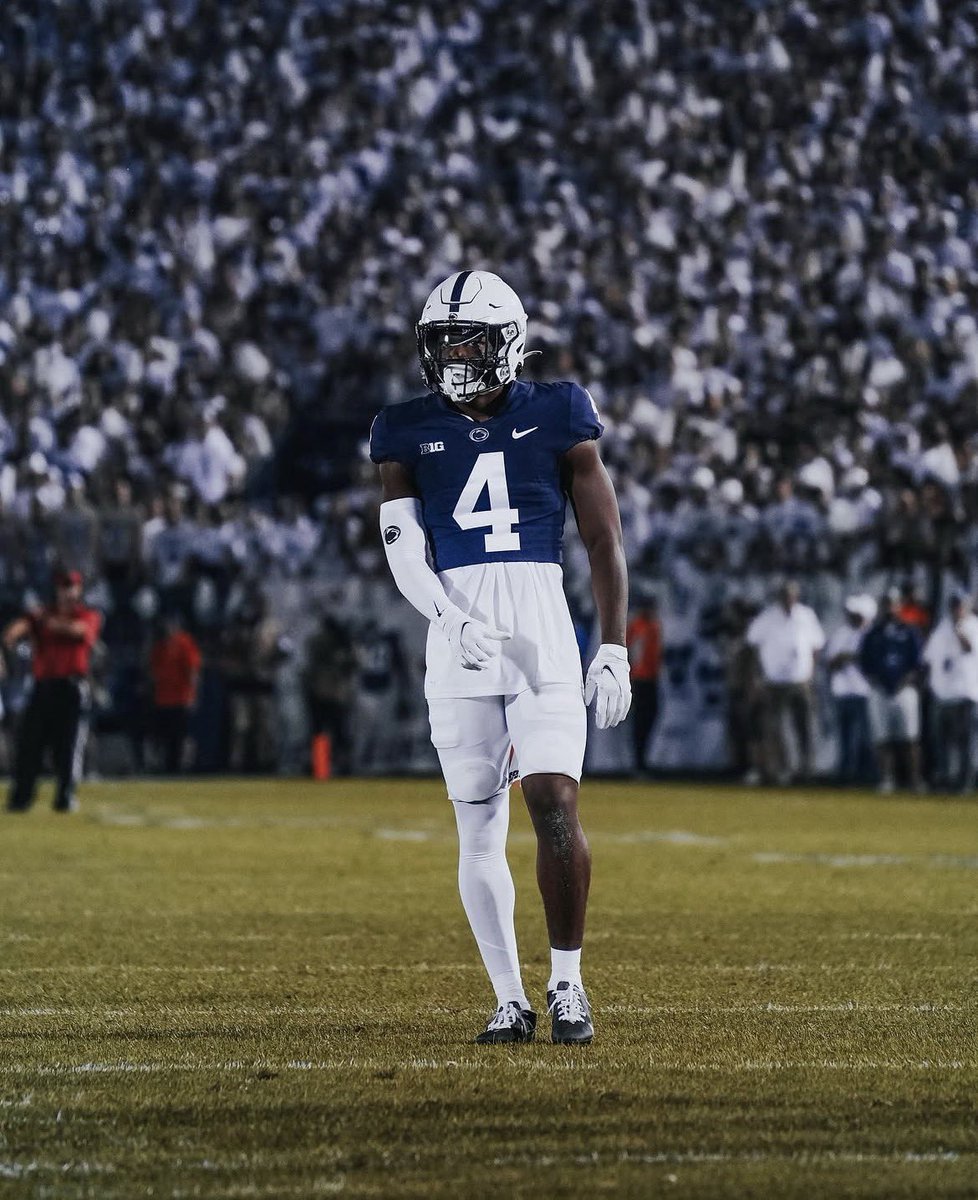 marcus2shiftyyy's tweet photo. Blessed to receive an offer from Penn State University
@ZemaitisTouch_ 
@CoachDaws_ 
@CoachRush_CTFB 
@CoachRob_CTFB27 
@AllenTrieu 
@marvin3rob https://t.co/gl3aQ89uEl