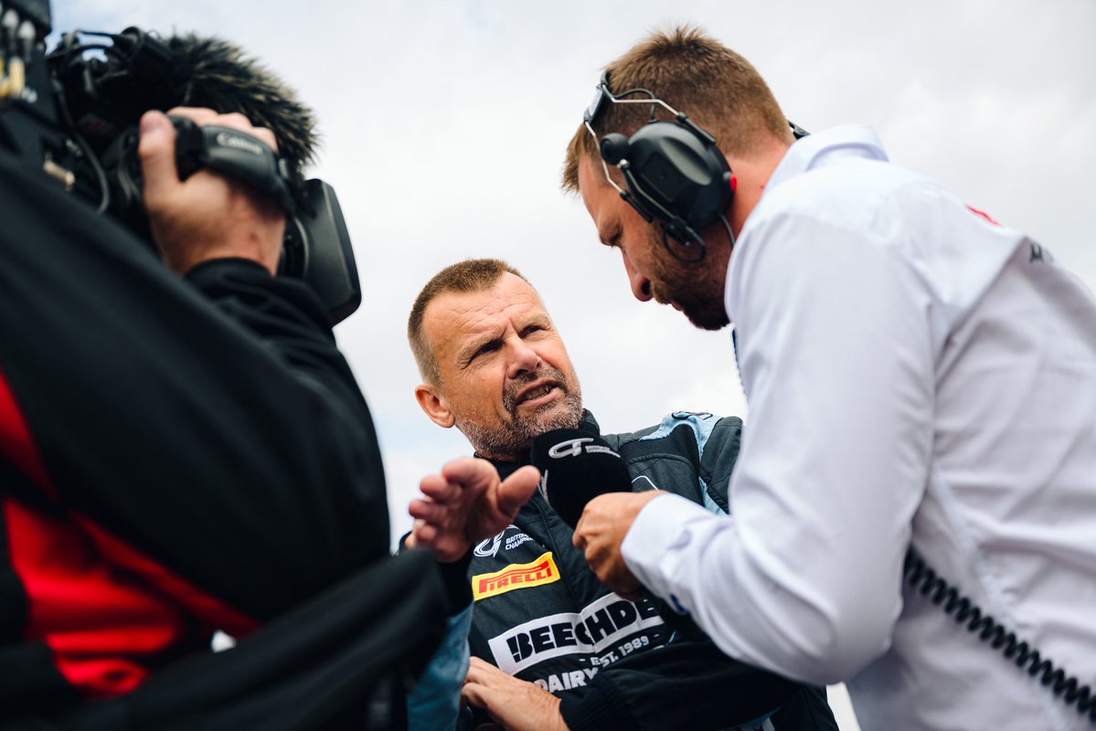 BeechdeanAMR's tweet photo. 🚨NEWS!🚨 Andrew Howard to retire from driving at end of 2026.

More ▶️ https://t.co/HmhXPMF39X https://t.co/ilfhAO3TPv