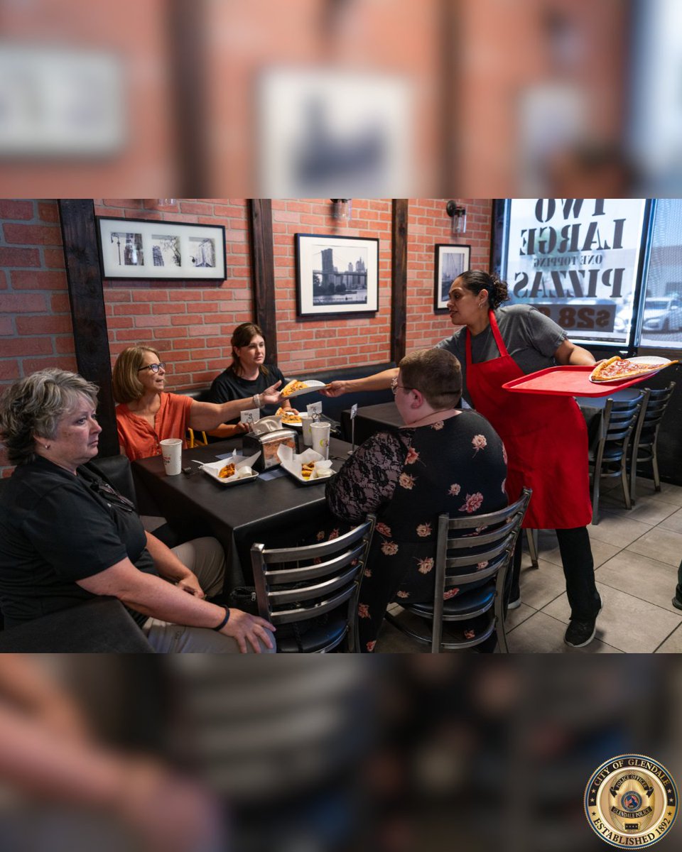GlendaleAZPD's tweet photo. Great turnout at Tuesday's Lunch at Luna! Thanks to everyone who joined us for pizza, conversation, and community. More events to come. #GlendaleAZPD #BeGPD https://t.co/qX11dVCAIN