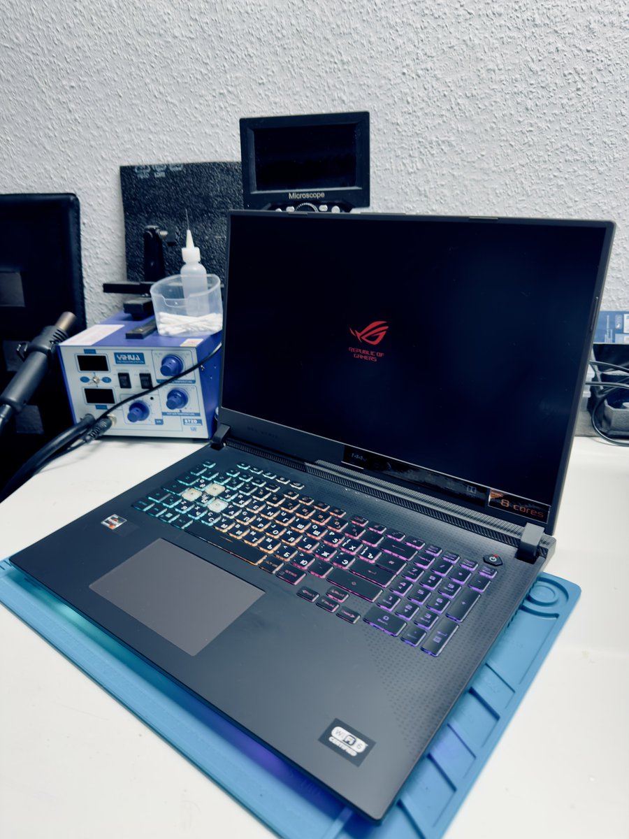 impossible_fix's tweet photo. Replacing the ultra high performance Liquid Metal compound on the gaming Asus G713 (G713IC-HX041W) laptop.

#asus #laptop #service #fix #thermalgrizzly https://t.co/UXsCjNVgBa
