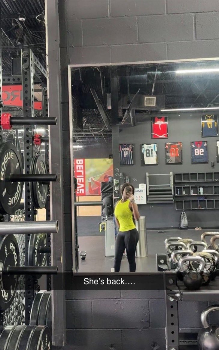 olandriabase_'s tweet photo. Olandria is back at the gym in a new snap! https://t.co/8i4TPGG9lG