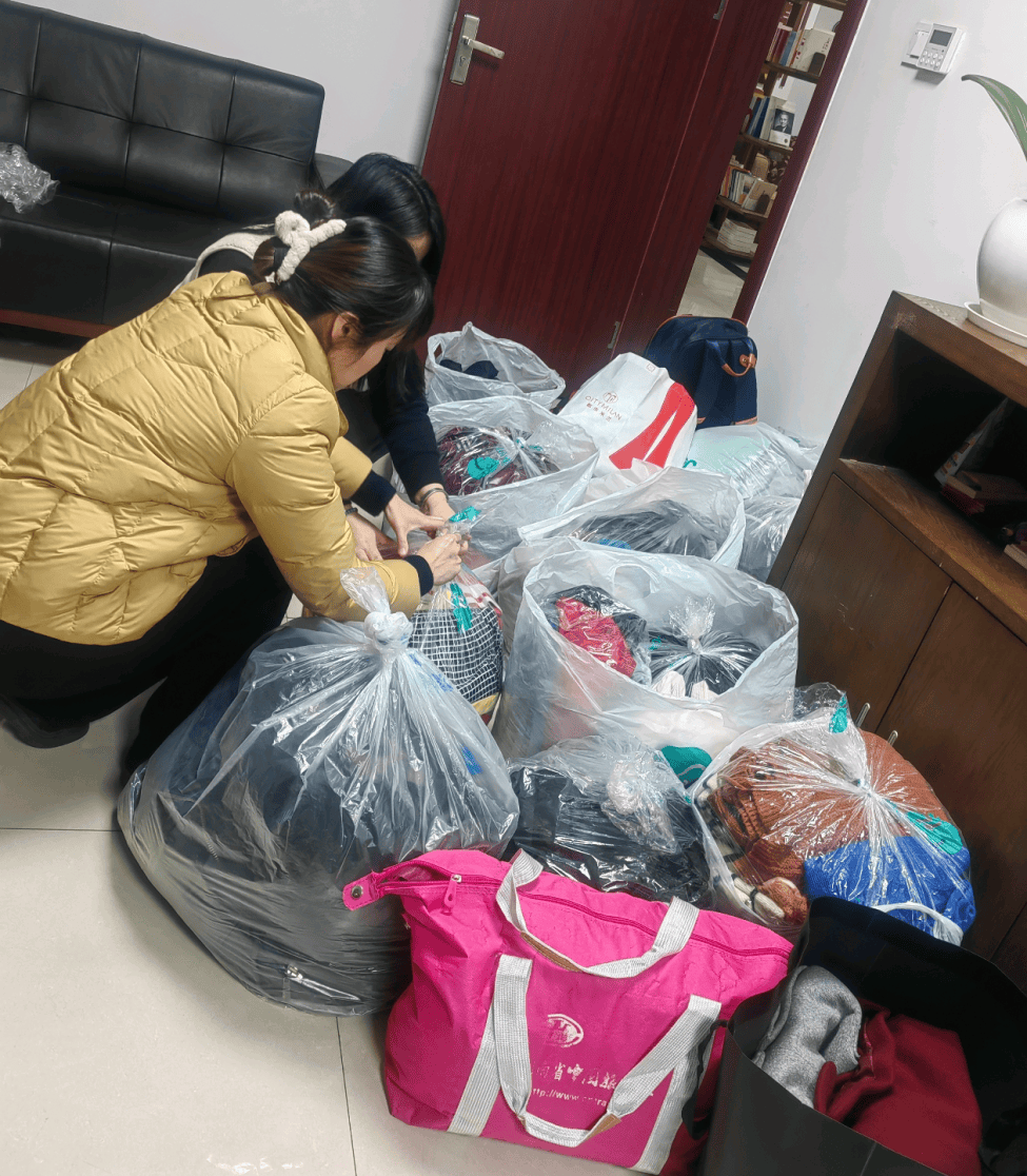 EdKreamalm5vgh's tweet photo. Tackled old stuff this weekend—sorted, donated and freed up space. Small win, big relief! https://t.co/tJuX7SGlCr