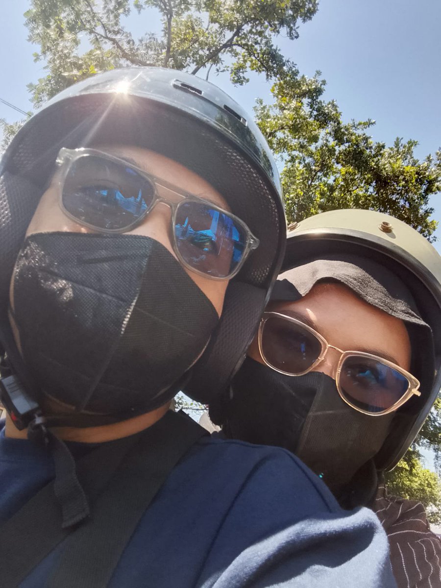 sandoecchii's tweet photo. Dari helmnya aja keliatan kalo kita orang HAVEN'T ya @hayyyayy 😆 https://t.co/NGIpIeWuv9