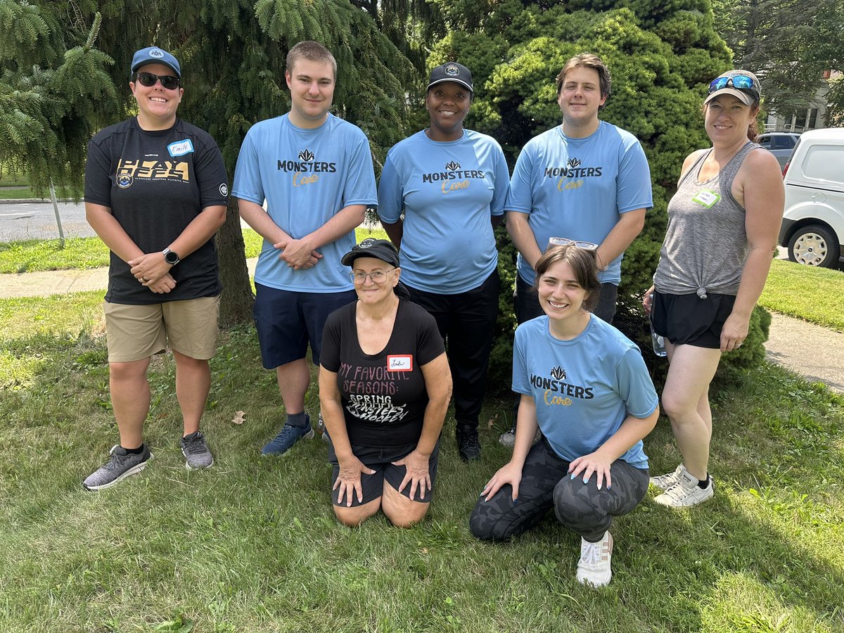 monstershockey's tweet photo. yesterday our Team &amp; MHC Members collaborated with @HumbleDesign1 to furnish a home for a family in need in effort to restore stability within the Northeast Ohio community 🫶 https://t.co/jV6v8Rs1fj