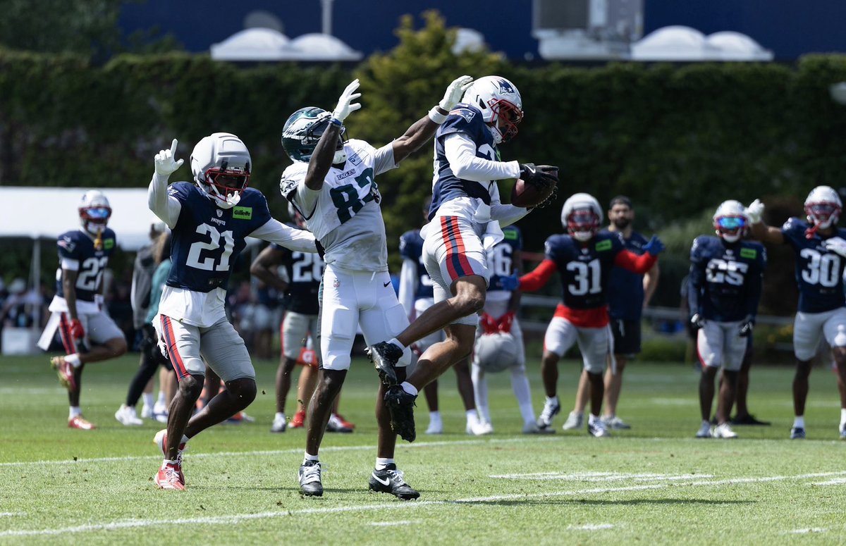 LosTalksPats's tweet photo. Through two days of joint practice the #Patriots secondary picked off the Eagles 7(!) times.

All-Pro CB Christian Gonzalez did not participate in either practice. https://t.co/4poEt7YnUz