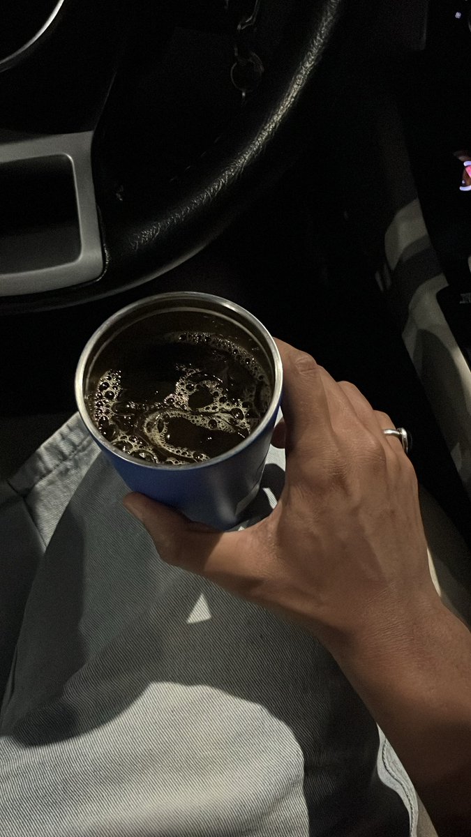 11oxxi's tweet photo. قهوة الطريق ..
العوده إلى الديار 💙 https://t.co/G5posNBCat