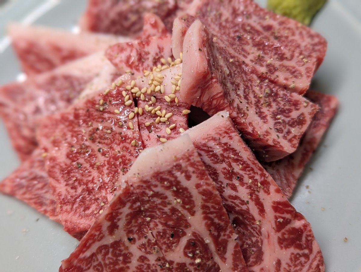 nikusatori's tweet photo. 【今日焼肉食べたいな。。】

JR尼崎駅から徒歩5分🏃
土日は12時から営業中🔥
お得なランチもディナーでお酒と焼き肉を🍖
【肉と鍋さとり】へ💪 https://t.co/vWppkAiY8x