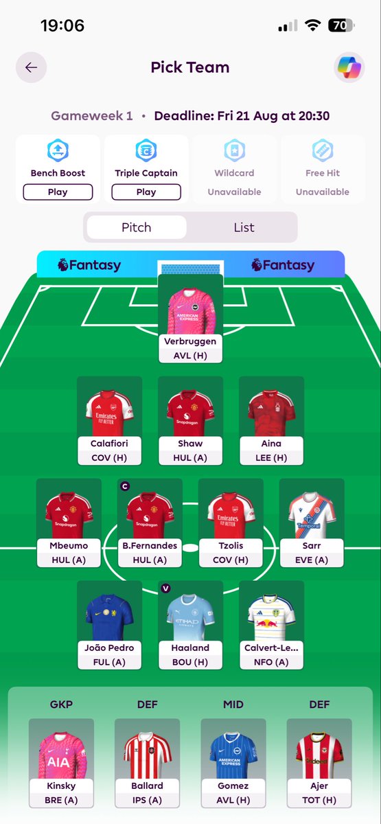 MUFCJonas's tweet photo. My head hurts…

#FPL #FPLCommunity https://t.co/qYGp2E16eO